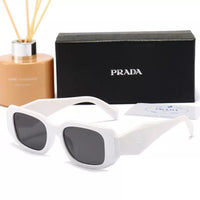 Óculos De Sol Feminino Retangular PR